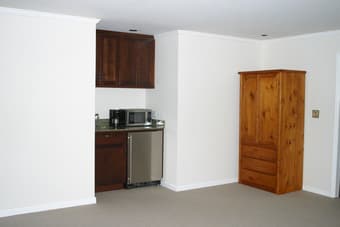 $975 N Palo Alto Studio-styled Romm with Private Entrance/Bathroom 2
