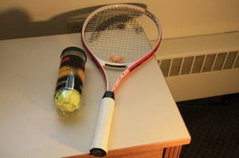 lamp, vase, tennis racket and balls 3