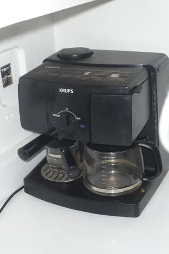 Expresso and coffee machine 1