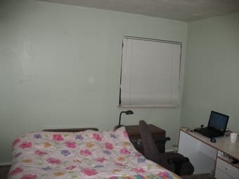 695 Nice Room In A 4 Bedroom House Available Now 2