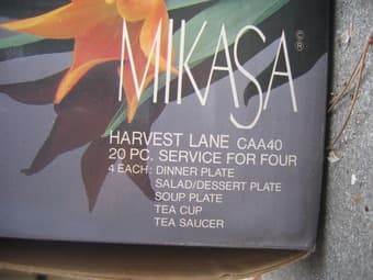 mikasa harvest lane caa40 20 pc for 4 people $70 3