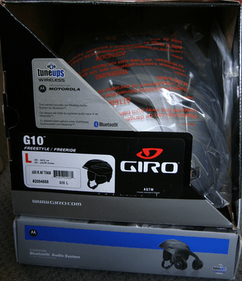 Giro G10 Ski/Snowboarding Helmet with Bluetooth Audio TuneUps M/L-$160 2