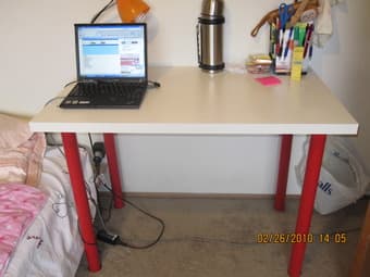 moving sell table and chair 2