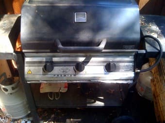 Large Gas Grill $50 2