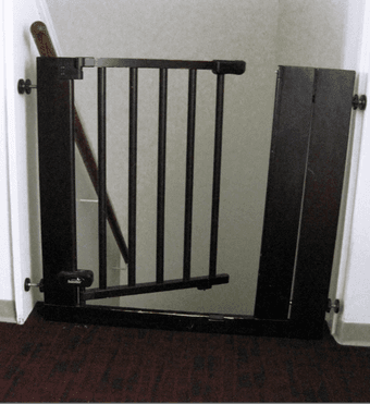 INFANT WOODEN GATE (SURE AND SECURE PERFECT FIT) 1