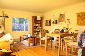 $775 Room by Downtown Palo Alto 2