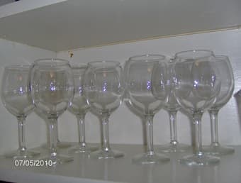 Glass wine set - $20 1