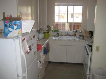 Summer sublease 6.14-9.14 or later (750/month) 3