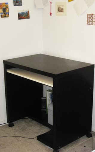 Mikael Ikea Student Desk ($20) 3