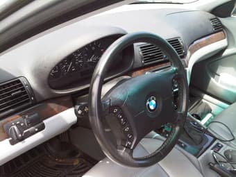 2002 BMW 325xi 57,000 mi (added details) 2