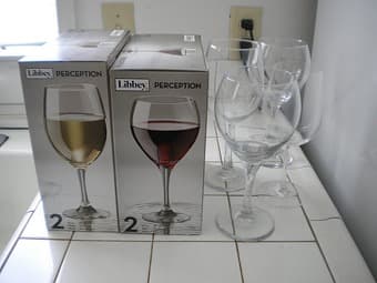 Wine glasses, regular drinking glasses 1