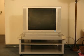 Sharp 27" Flat Screen TV with TV Stand 3
