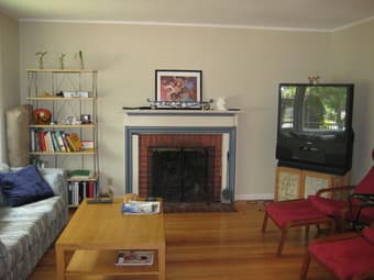 $730 - Large furnished room in group house (July 1-Aug 18) 3