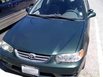 Selling 2002 Corolla 1