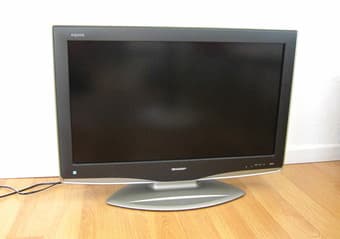 Sharp Aquos 32-inch LCD TV 1