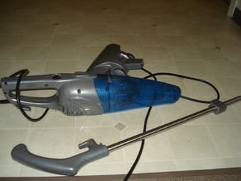 Vacuum Cleaner - R$20 2
