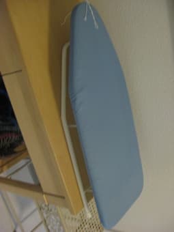 table top ironing board $3 1