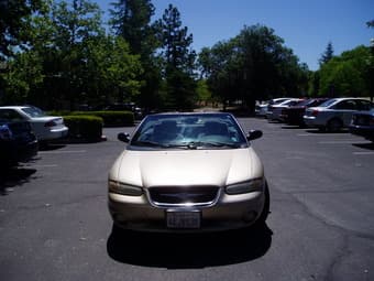 Chrysler Sebring 1999 Convertible - $3500 2