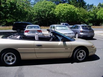 Chrysler Sebring 1999 Convertible - $3500 3