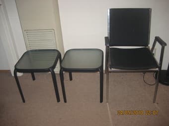 28' TV and 2-Stool for sale 2