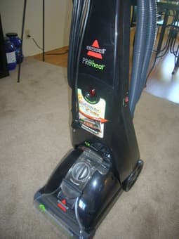 Carpet and Rugs cleaner -  Bissell Pro Heat Cleaner - 110$ 2