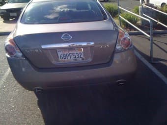 NiSSAN ALTIMA 2007 for SALE ( STILL UNDER WARRANTY) 3