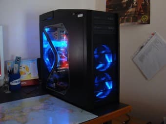 Extremely fast custom-built gaming pc  -$700 1