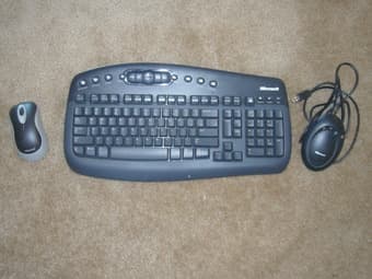 Wireless Keyboard + Mouse Microsoft - $19 1