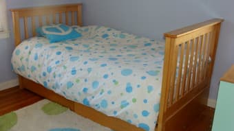 Single bed with built in drawers for sale 1