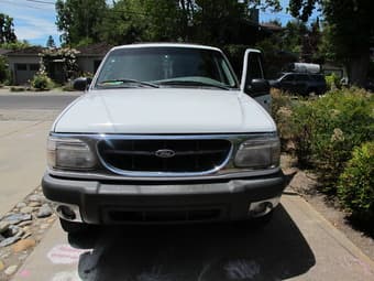 1999 Ford Explorer-White - $2800 1