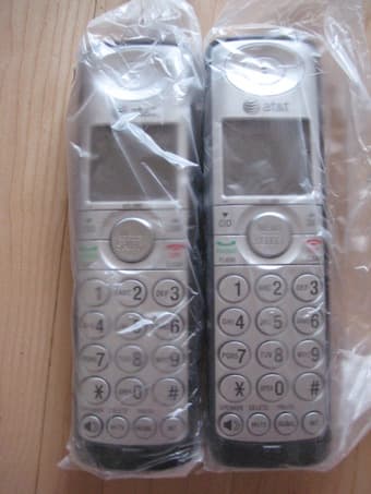 New AT&T DECT 6.0 Telephone -- Dual Handset Answering System 3