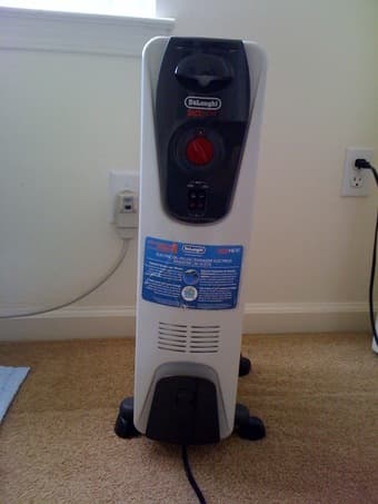 DeLonghi Radiator @ $25 3