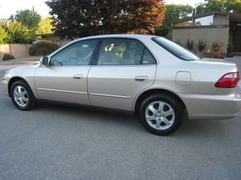 2000 HONDA ACCORD SPECIAL EDITION - AUTOMATIC - $5999 (palo alto) 1