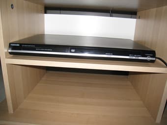 TV + DVD player + IKEA Stand - 50$ OBO 2