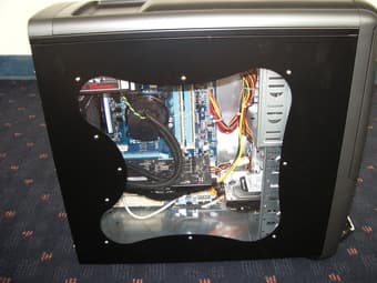 Powerful GAMING PC for SALE!! 2