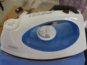 Home Essentials Iron - $10 2