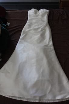 CHEAP (mermaid/sweetheart shape) VENUS WEDDING DRESS 1
