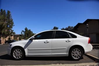 2008 Volvo S40 2.4i, excellent condition - $17,900 3