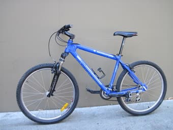 Mongoose Mountain bike 150 $ 1