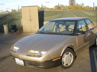 Price reduced  $1350....93 Saturn, 125,000 miles, Automatic 1