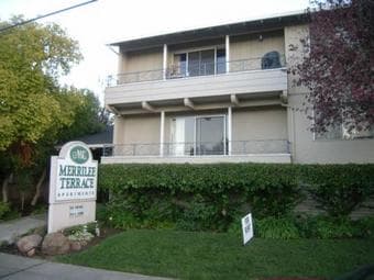 Sublet for 4th Dec 2010 to 6th January 2011: $650 a month, free wifi 1