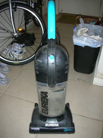 $5 Small Vacuum 1