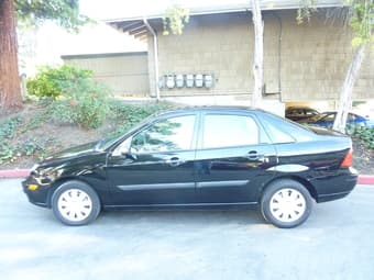 2006 Ford Focus ZX4 SE 2