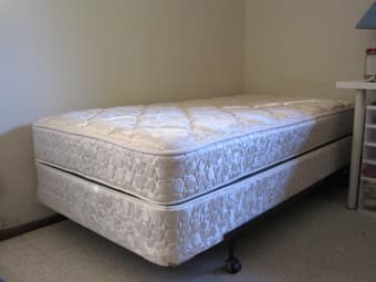 twin size Box+Mattress+Frame 1
