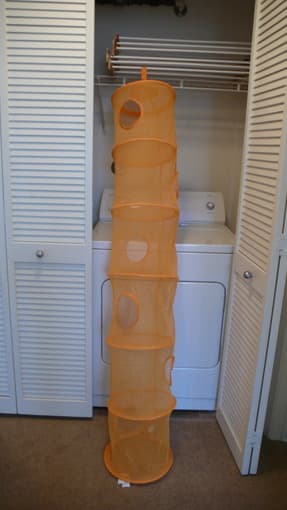 IKEA clothes arranger, high step, Litter basket (each $2) 1