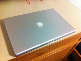 Macbook Pro 15 inch 1
