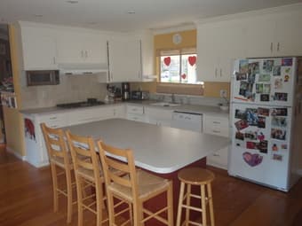 3BR/2.5 BA family home in Menlo Park: Available May to July 2011 3