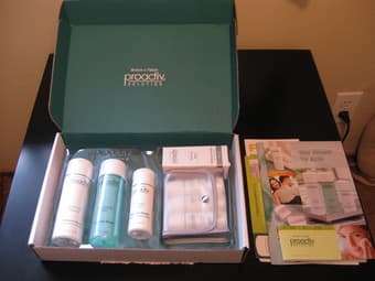 Proactiv kit 1