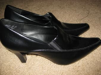 High heels size 71/2 2
