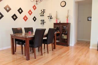 Luxury Townhouse 2+Bd/2BA - hardwood floors, new appliances! 2